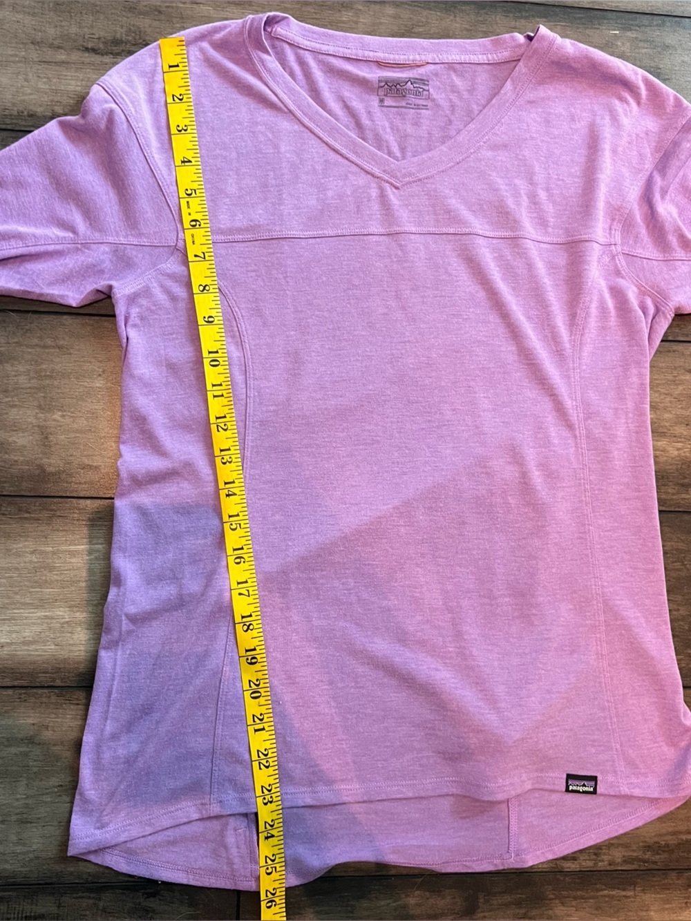 Patagonia Women’s lilac Purple Relaxed V-Neck 3/4 length Sleeves Women's Top - Picture 7 of 8